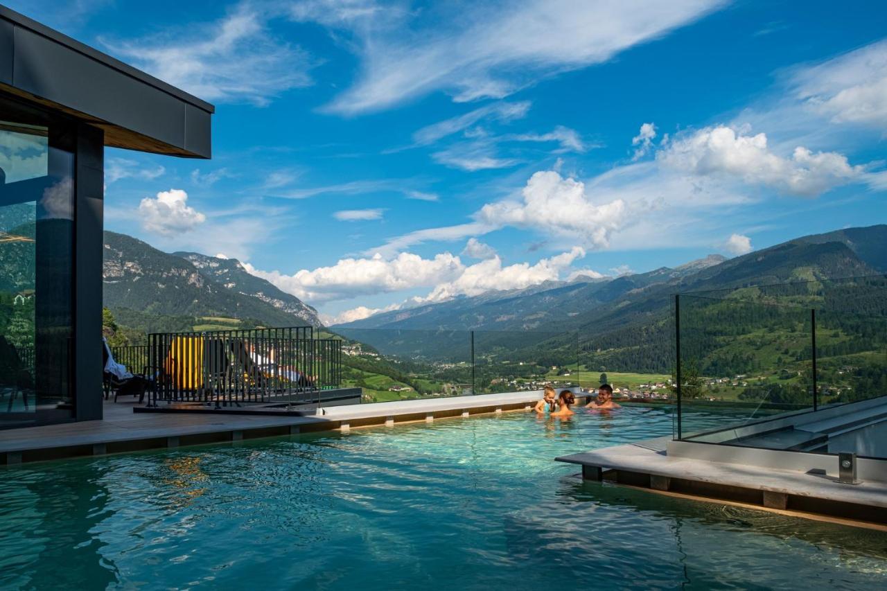 La Roccia Wellness Hotel Cavalese Dış mekan fotoğraf