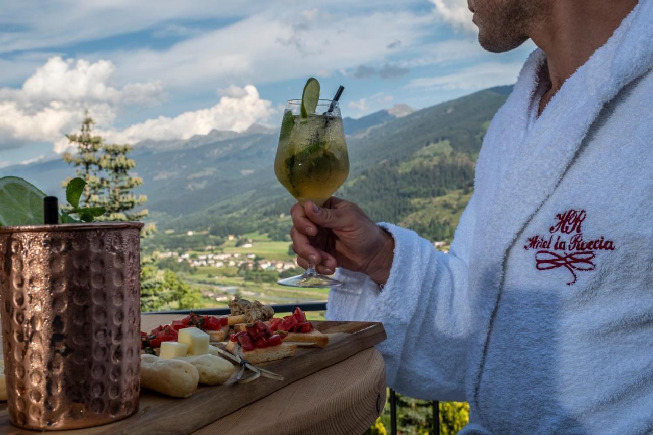 La Roccia Wellness Hotel Cavalese Dış mekan fotoğraf