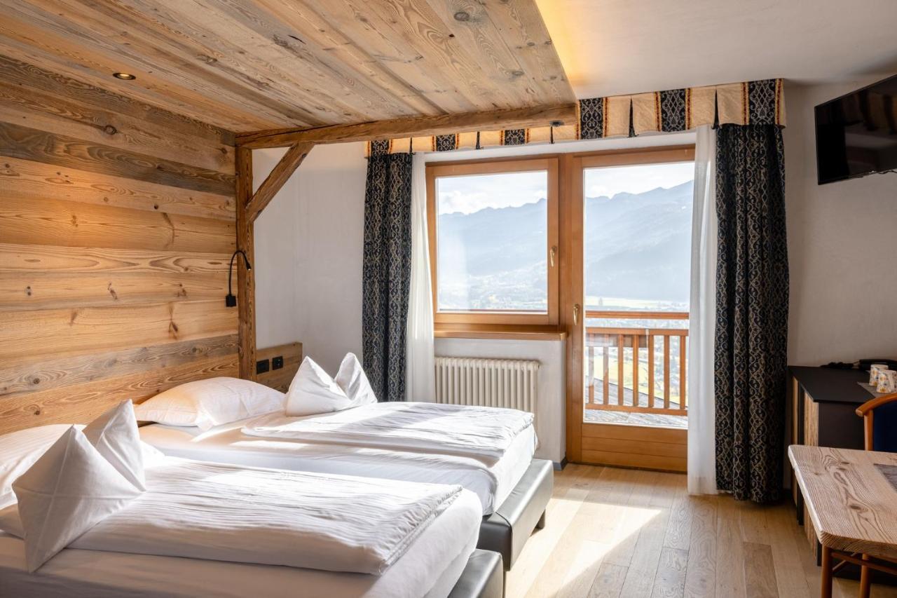 La Roccia Wellness Hotel Cavalese Dış mekan fotoğraf