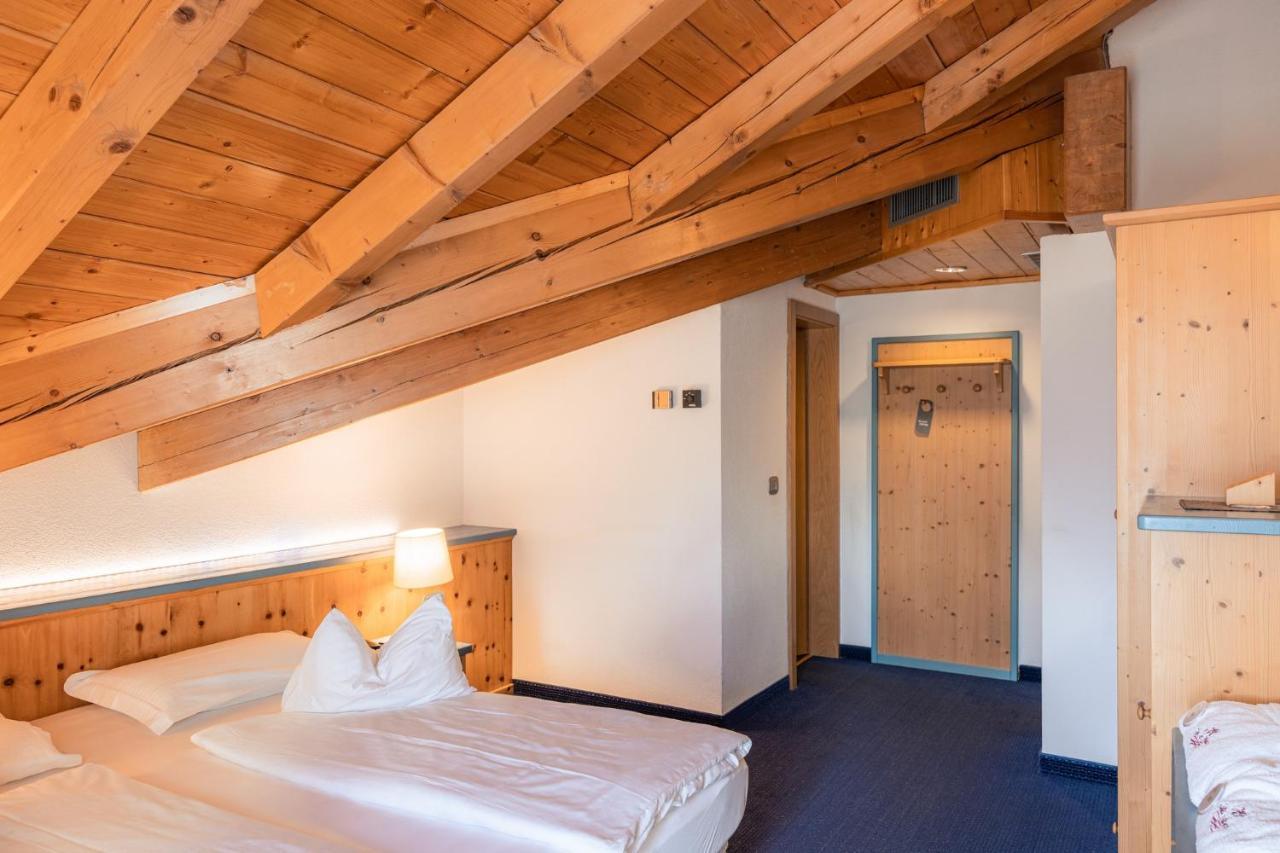 La Roccia Wellness Hotel Cavalese Dış mekan fotoğraf