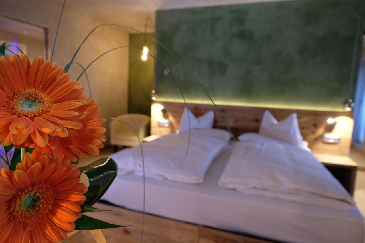La Roccia Wellness Hotel Cavalese Dış mekan fotoğraf