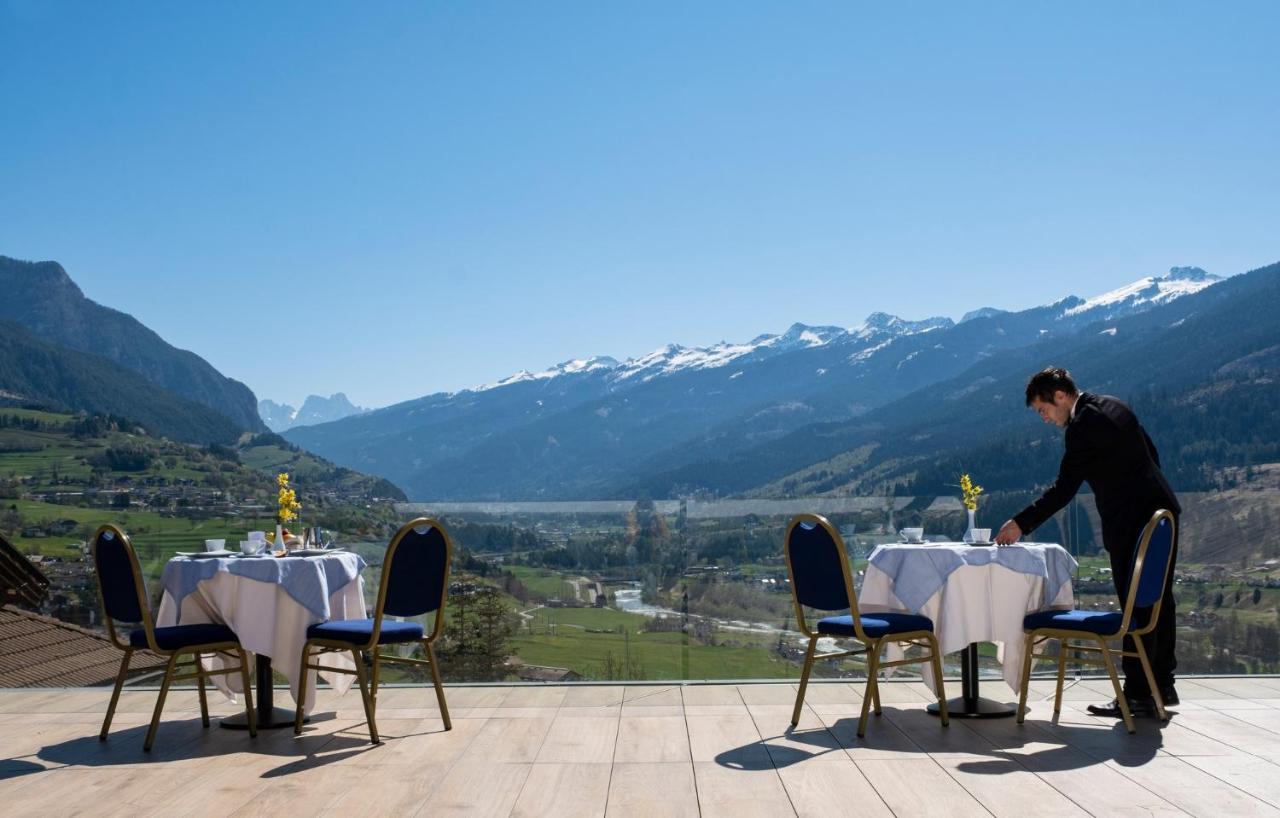 La Roccia Wellness Hotel Cavalese Dış mekan fotoğraf