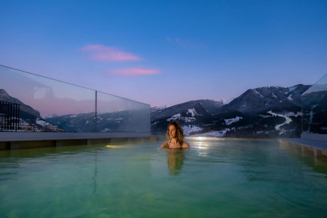 La Roccia Wellness Hotel Cavalese Dış mekan fotoğraf